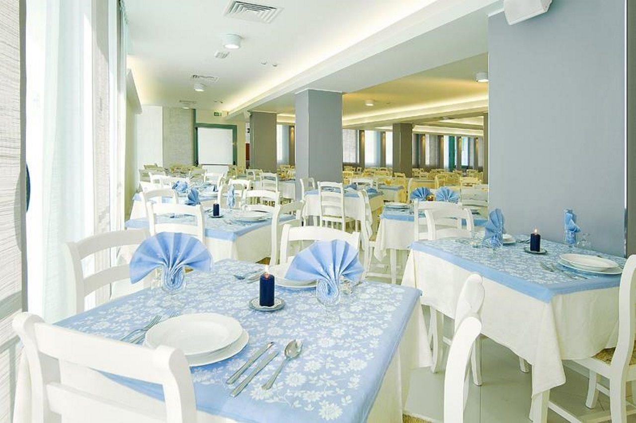 Hotel Bolivar Lido di Jesolo Exterior foto