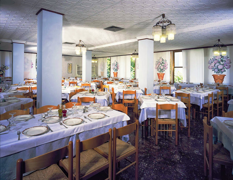 Hotel Bolivar Lido di Jesolo Exterior foto